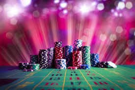 Pengguna mengamankan akun dengan tips perlindungan siber untuk pengalaman betting aman